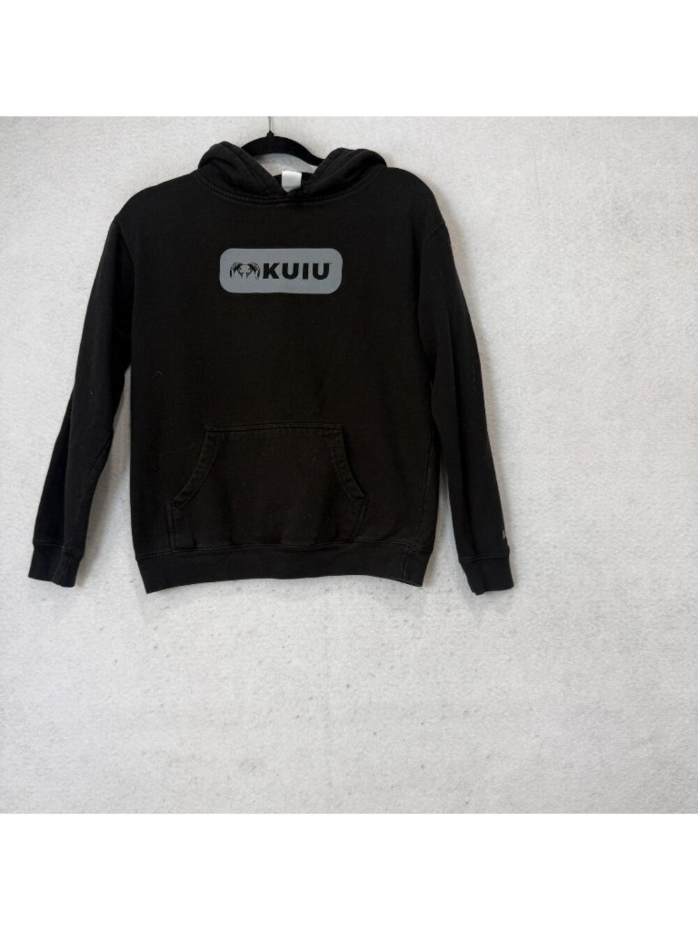 KUIU Hoodie Boys Large Black Fleece Pullover Kangaroo Pocket Graphic Outdoor
